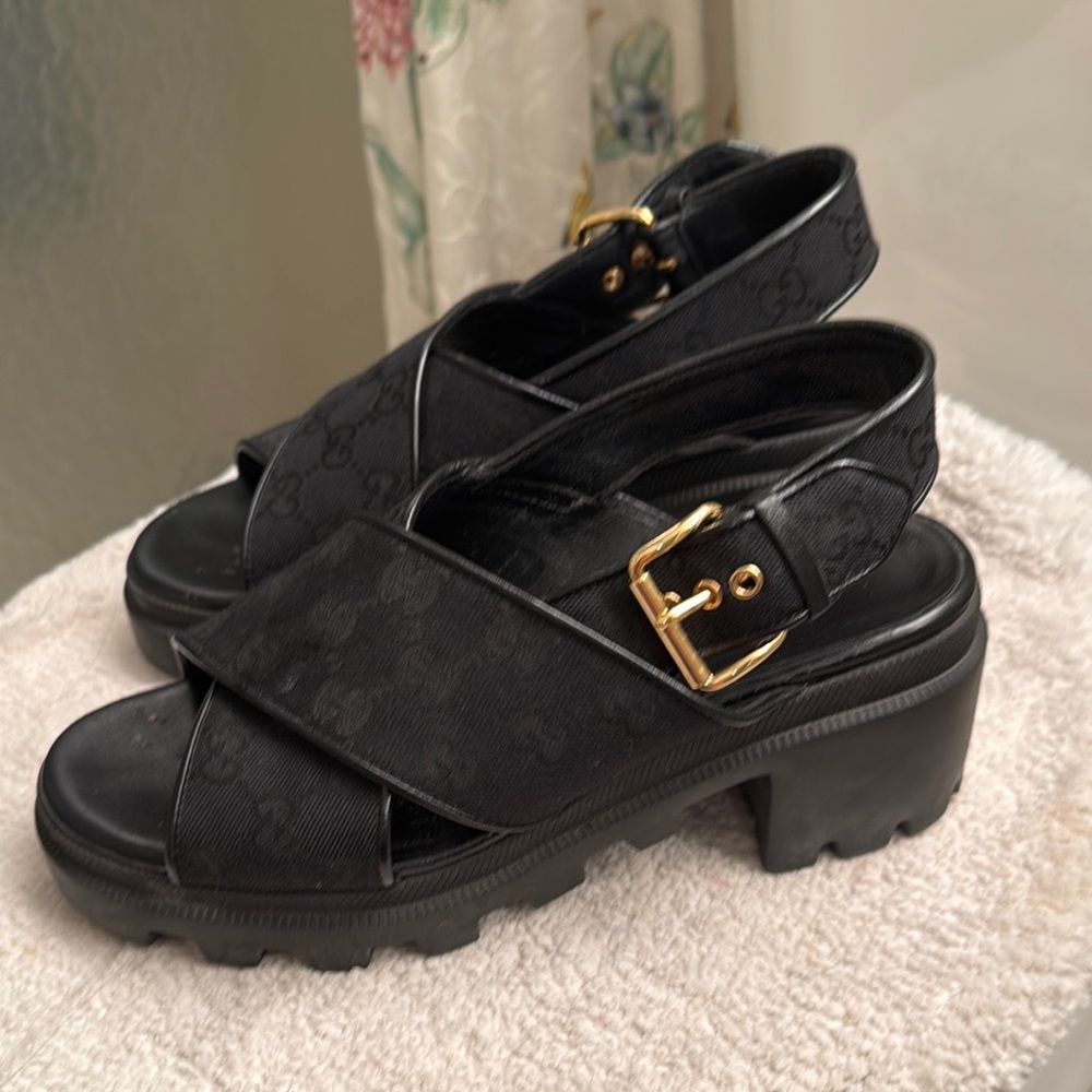 Gucci Granada Kid Trip sandals